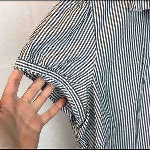 Women’s Gap button down